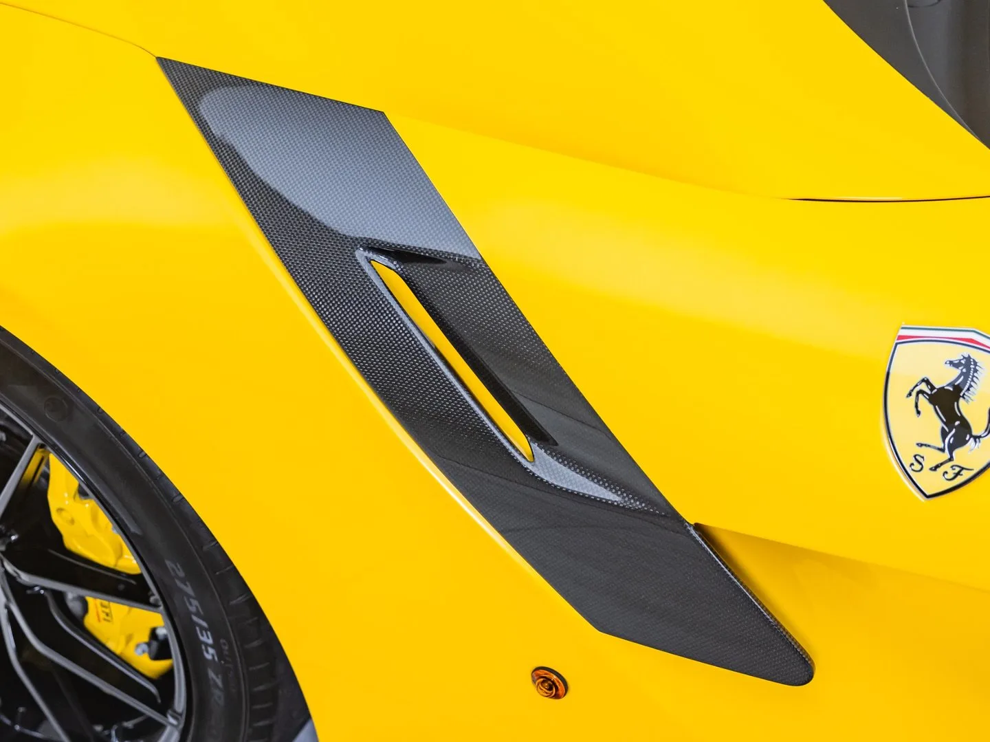2016 Ferrari F12tdf, 2/30