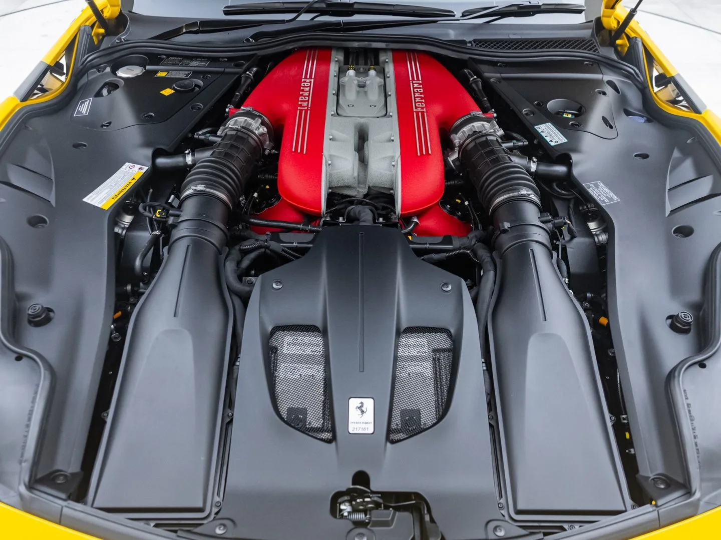 2016 Ferrari F12tdf, 4/30