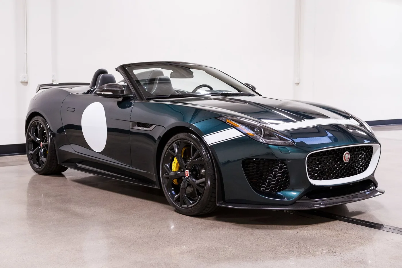 2016 Jaguar F-Type Project 7 sold by a specialist dealer in Costa Mesa, United States, photo 2 of 15