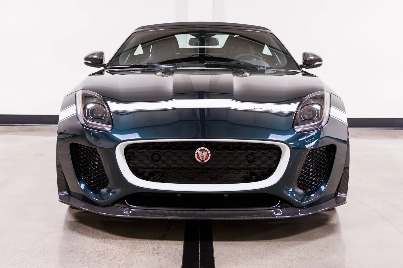 2016 Jaguar F-Type Project 7 sold by a specialist dealer in Costa Mesa, United States, photo 4 of 15