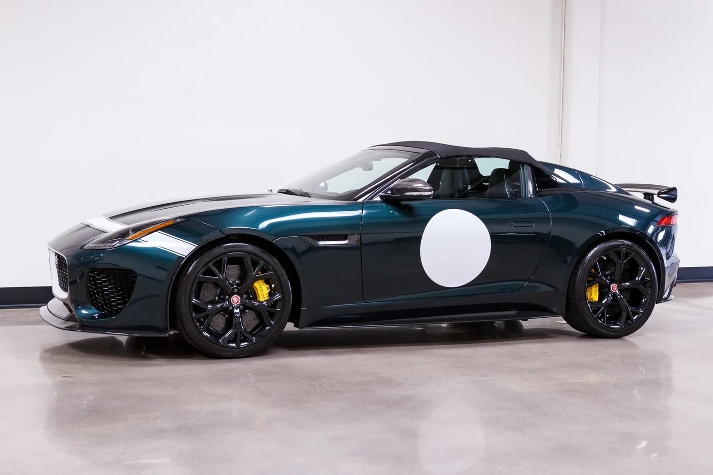 2016 Jaguar F-Type Project 7 sold by a specialist dealer in Costa Mesa, United States, photo 8 of 15