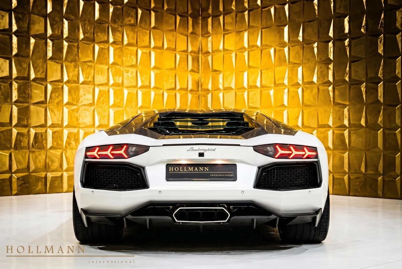 2016 Lamborghini Aventador proposée par un concessionnaire spécialisé à Stuhr, Allemagne, photo 5 sur 8