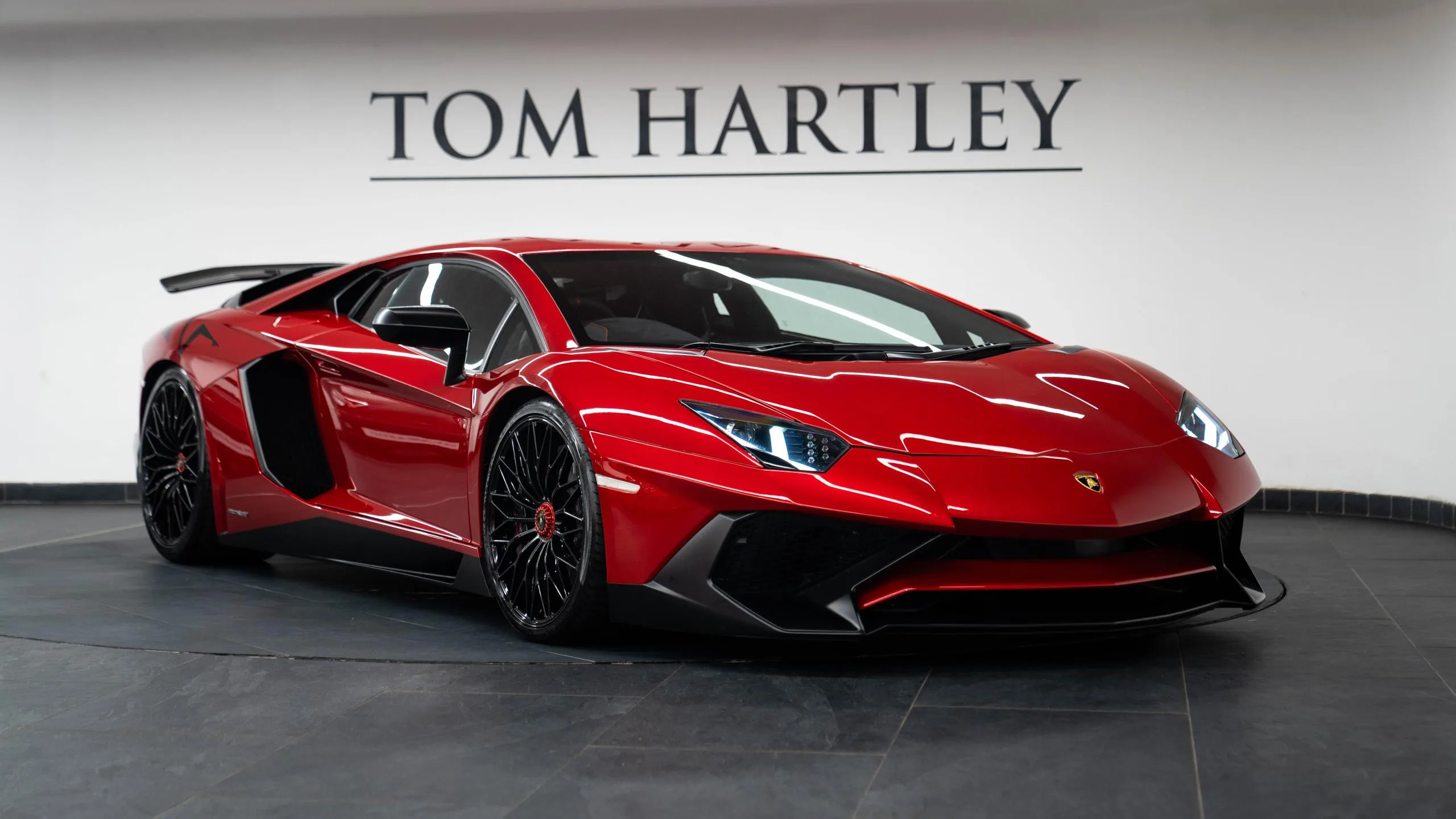 2016 Lamborghini Aventador offered by a specialist dealer in Swadlincote, United Kingdom, main photo