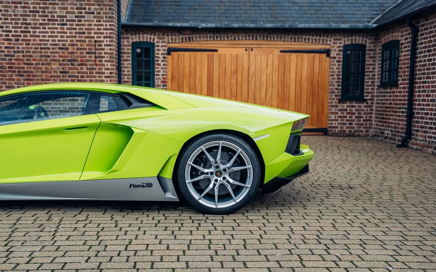 2016 Lamborghini Aventador angeboten von einem Fachhändler in Chorleywood, Vereinigtes Königreich, Foto 9 von 15