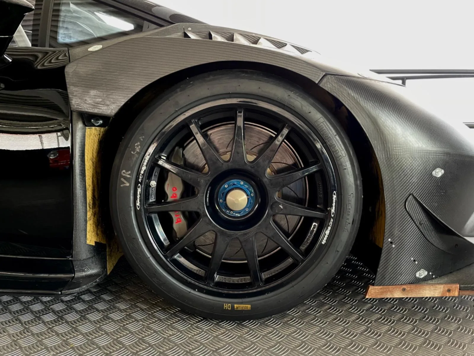 2016 Lamborghini Huracán Super Trofeo EVO, 12/20