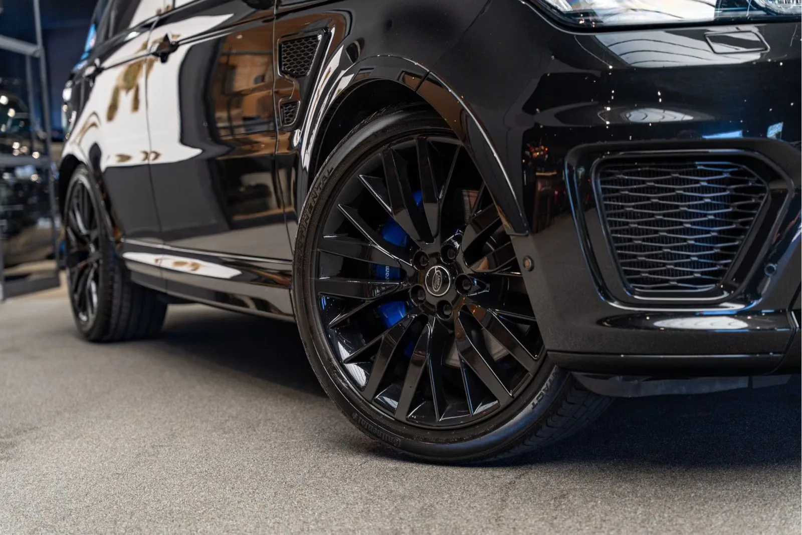 2016 Land Rover Range Rover Sport SVR, 14/30