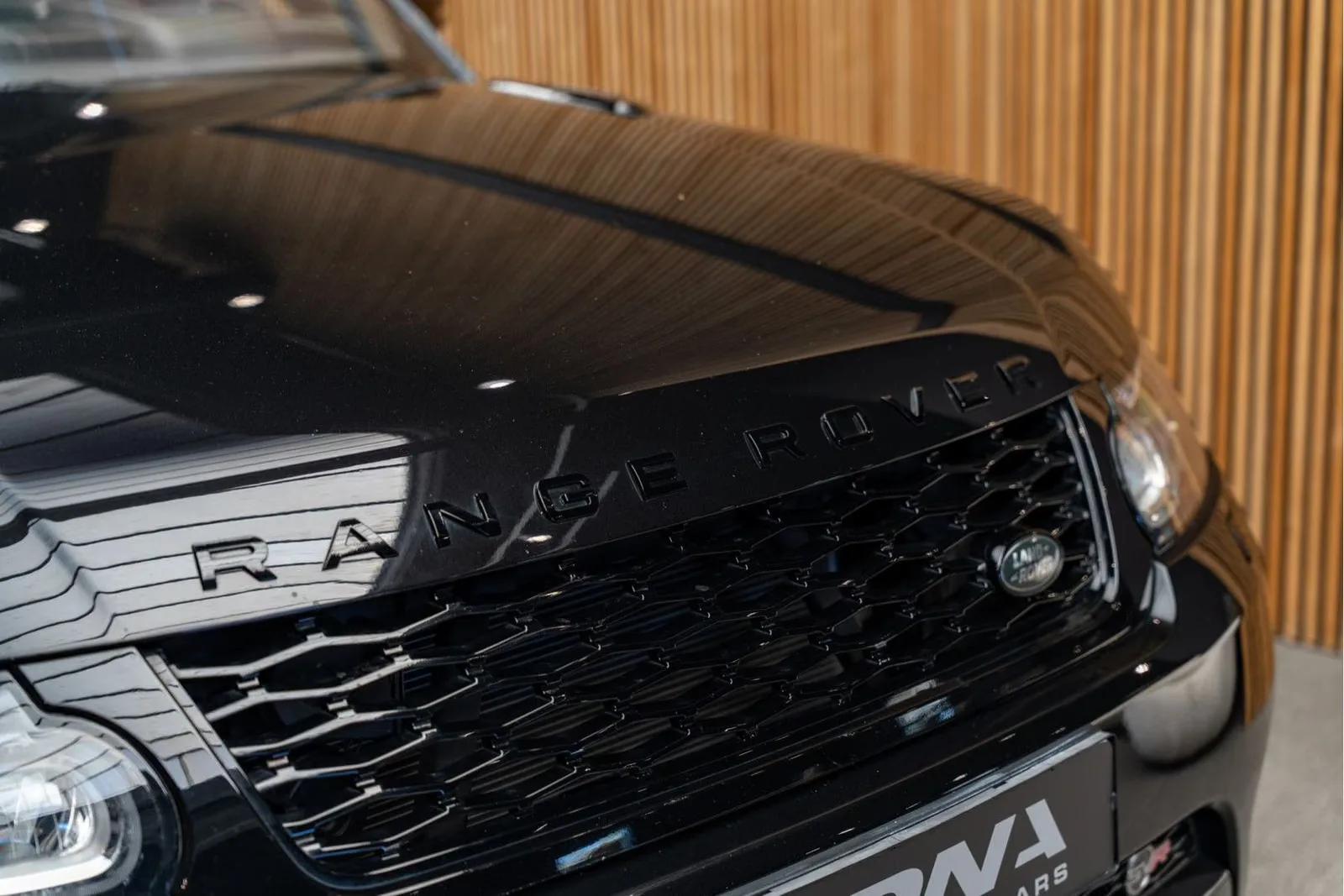 2016 Land Rover Range Rover Sport SVR, 15/30