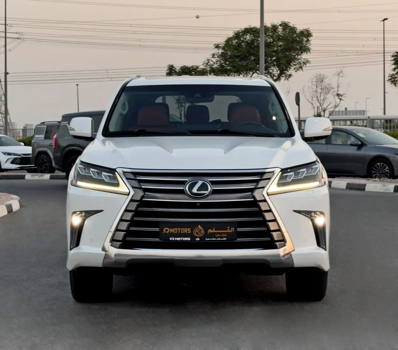 2016 Lexus LX 570, 2/13