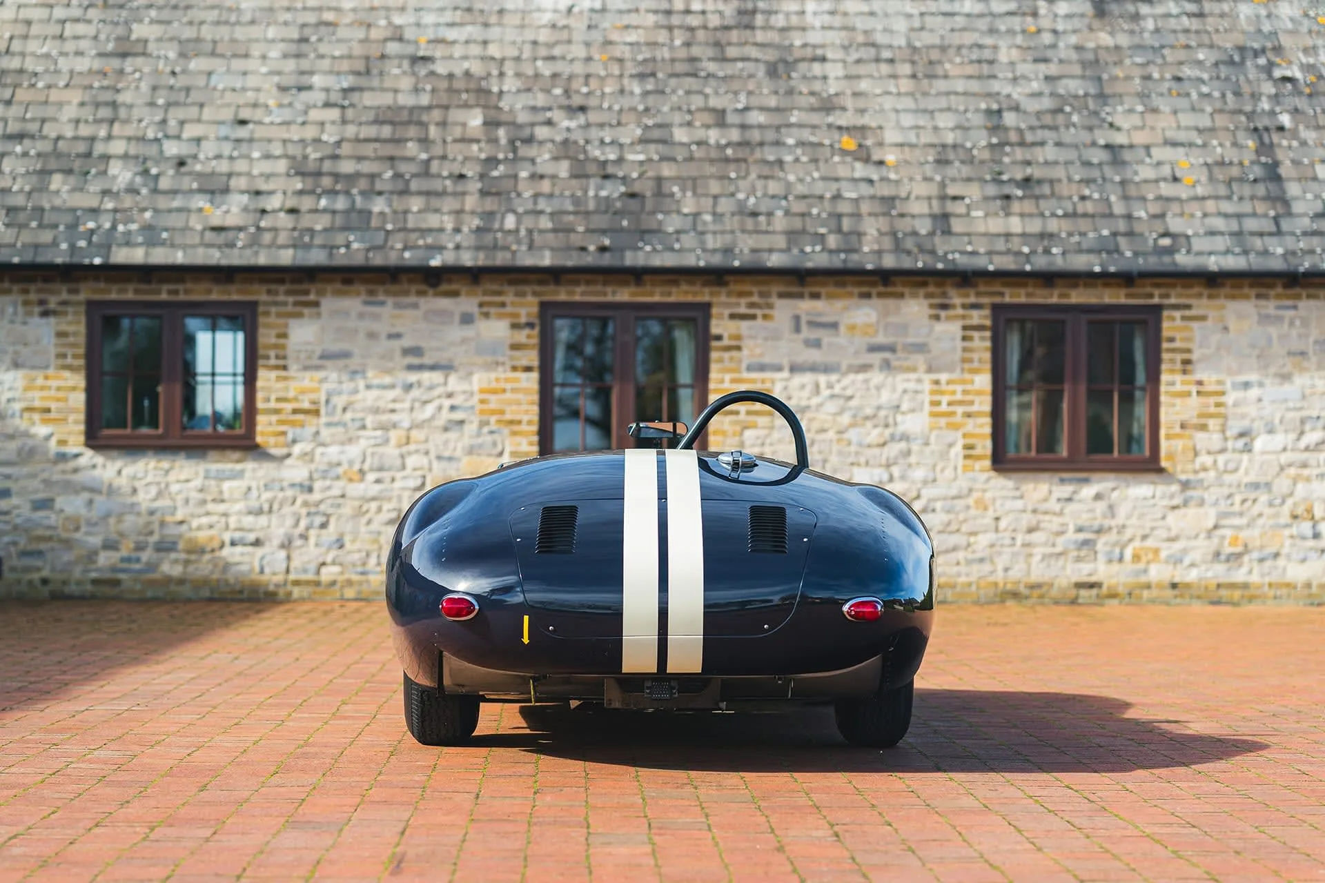 2016 Lister Costin Sanction II, 15/30