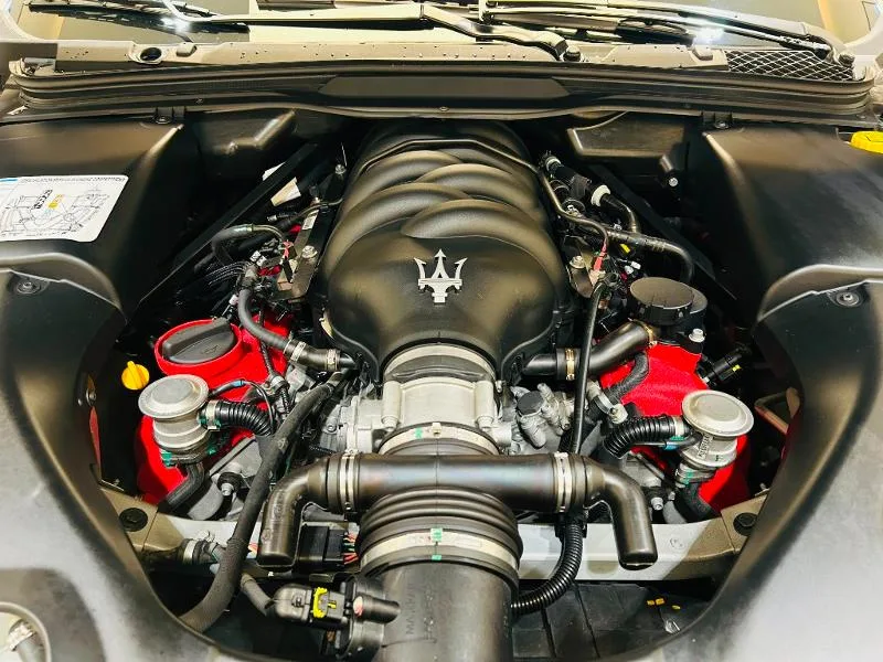 2016 Maserati GranCabrio Sport, 5/20