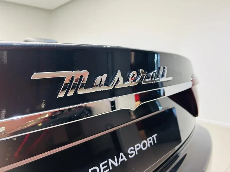 2016 Maserati GranCabrio Sport, 13/20