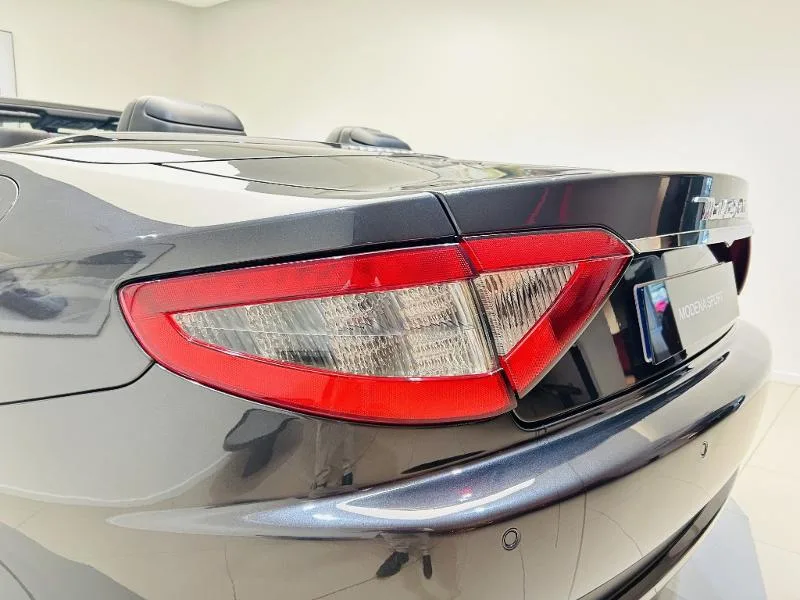 2016 Maserati GranCabrio Sport, 14/20