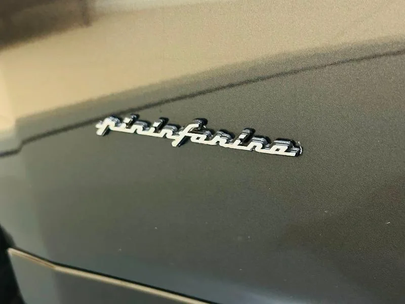 2016 Maserati GranCabrio Sport, 17/20