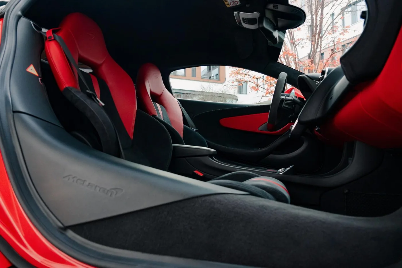 2016 McLaren 540C 620R wing / Novitec angeboten von einem Supersportwagenhändler in Munich, Deutschland, Foto 12 von 15