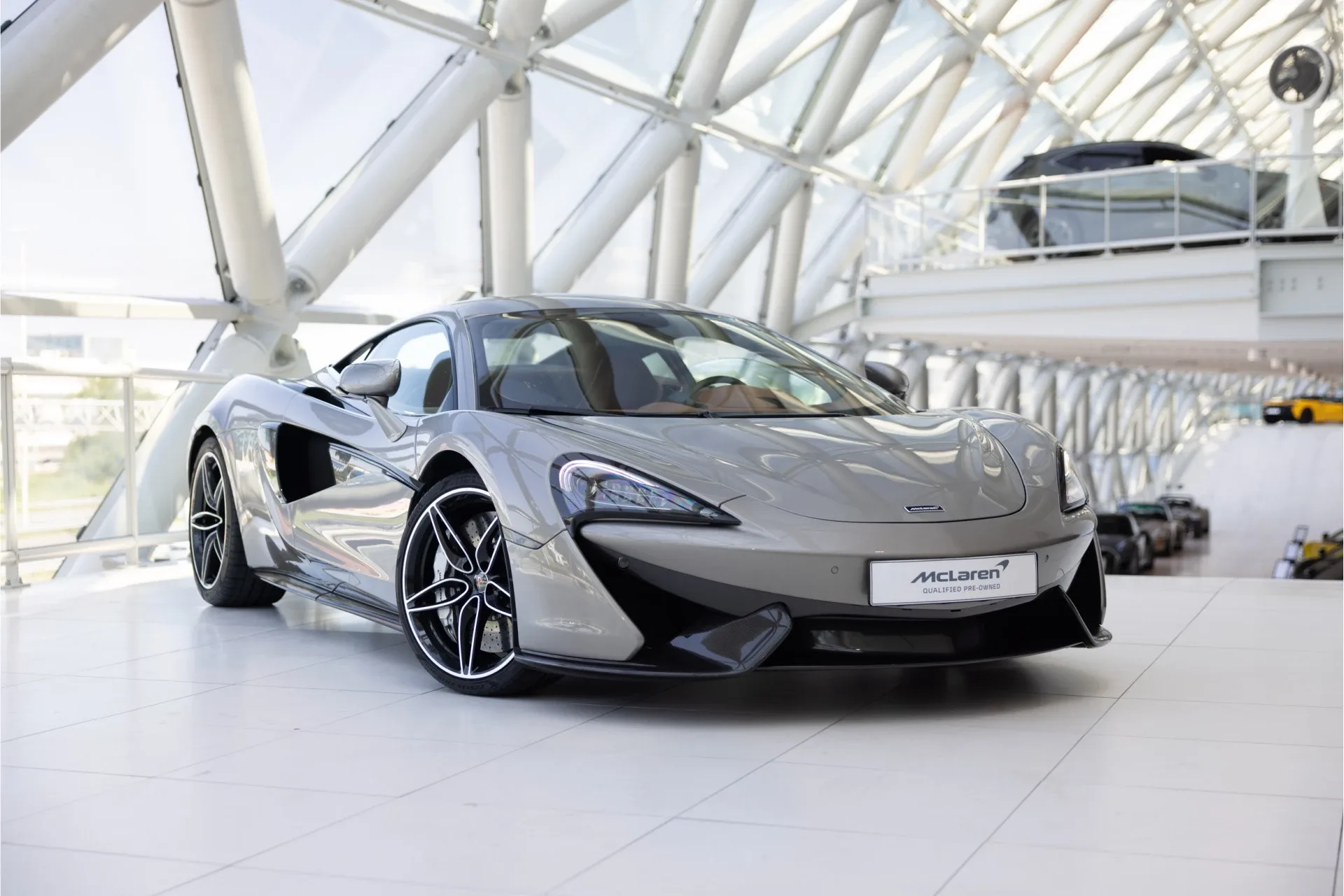 2016 McLaren 570S MSO proposée par un concessionnaire agréé McLaren et Morgan à Utrecht, Pays-Bas, photo principale