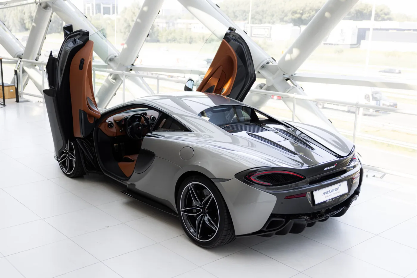 2016 McLaren 570S MSO angeboten von einem offiziellen McLaren und Morgan-Vertragshändler in Utrecht, Niederlande, Foto 15 von 25