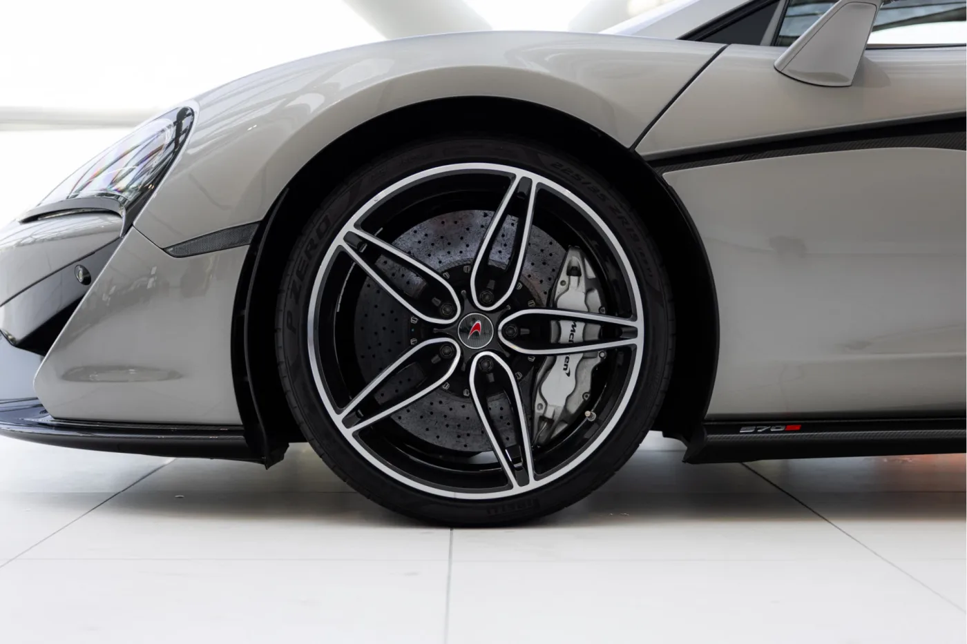 2016 McLaren 570S MSO angeboten von einem offiziellen McLaren und Morgan-Vertragshändler in Utrecht, Niederlande, Foto 21 von 25