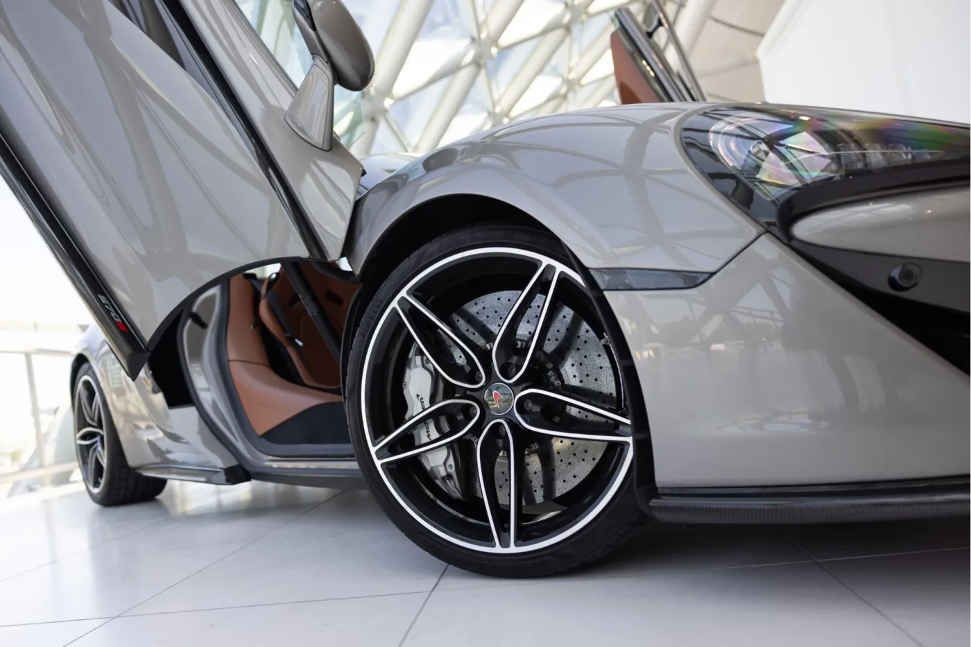 2016 McLaren 570S MSO angeboten von einem offiziellen McLaren und Morgan-Vertragshändler in Utrecht, Niederlande, Foto 23 von 25