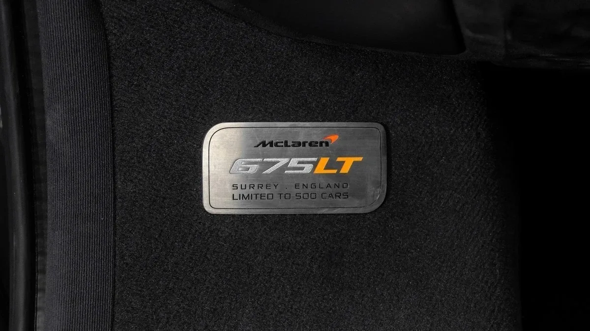 2016 McLaren 675LT, 19/30
