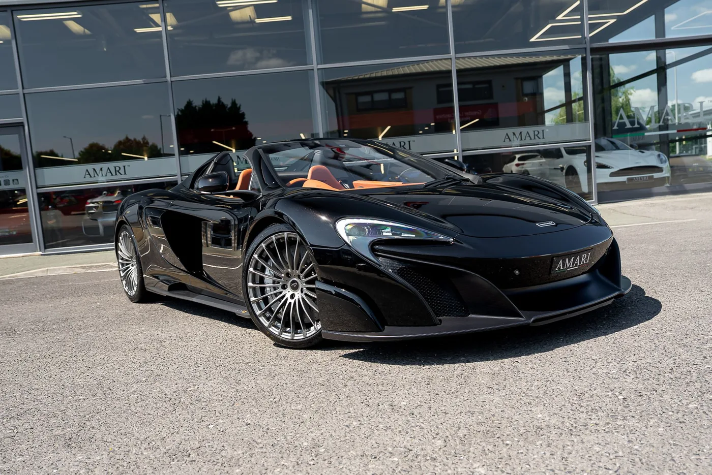 2016 McLaren 675LT Spider angeboten von einem Supersportwagenhändler in Preston, Vereinigtes Königreich, Foto 15 von 25