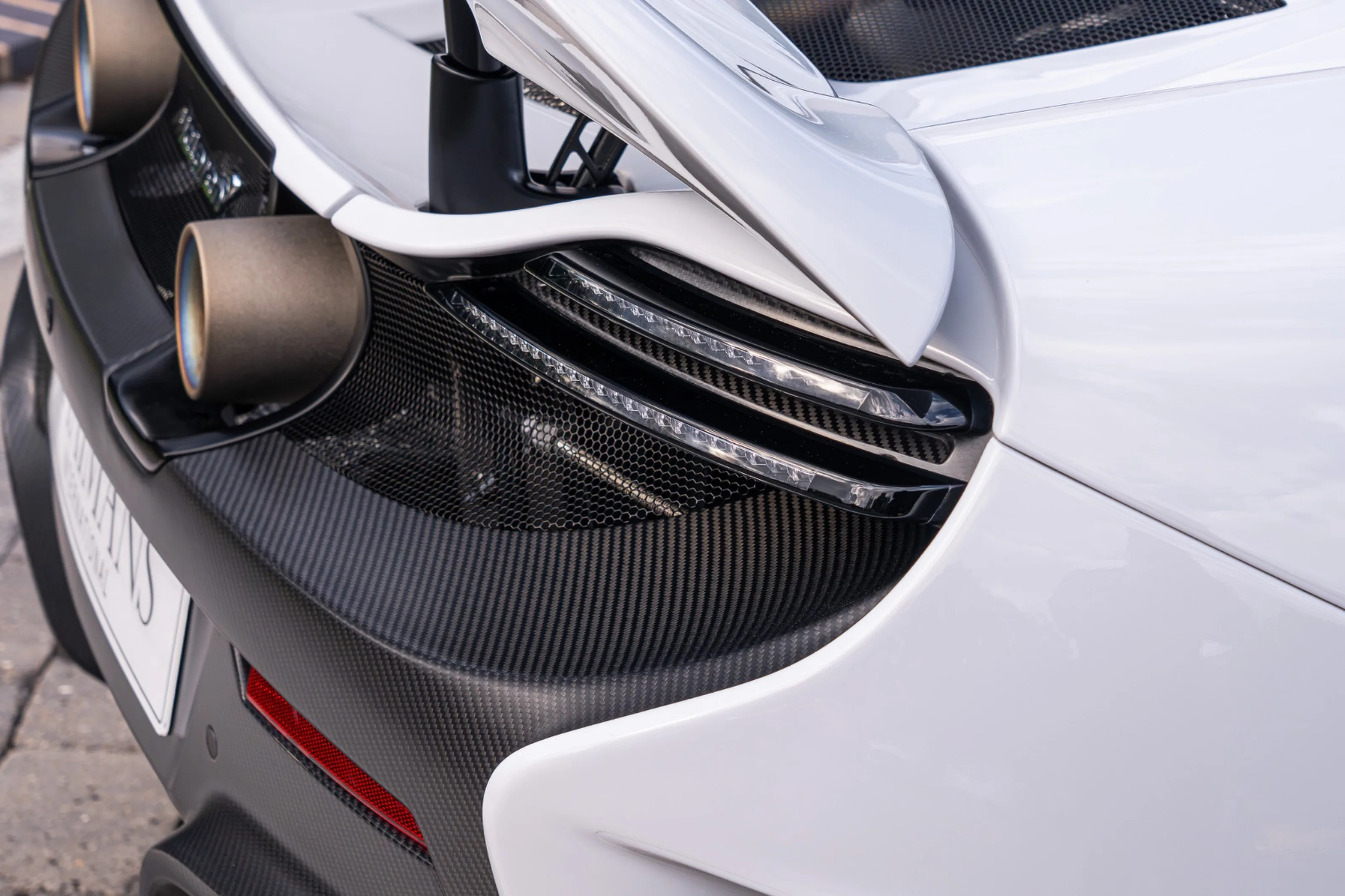 2016 McLaren 675LT Spider, 16/30