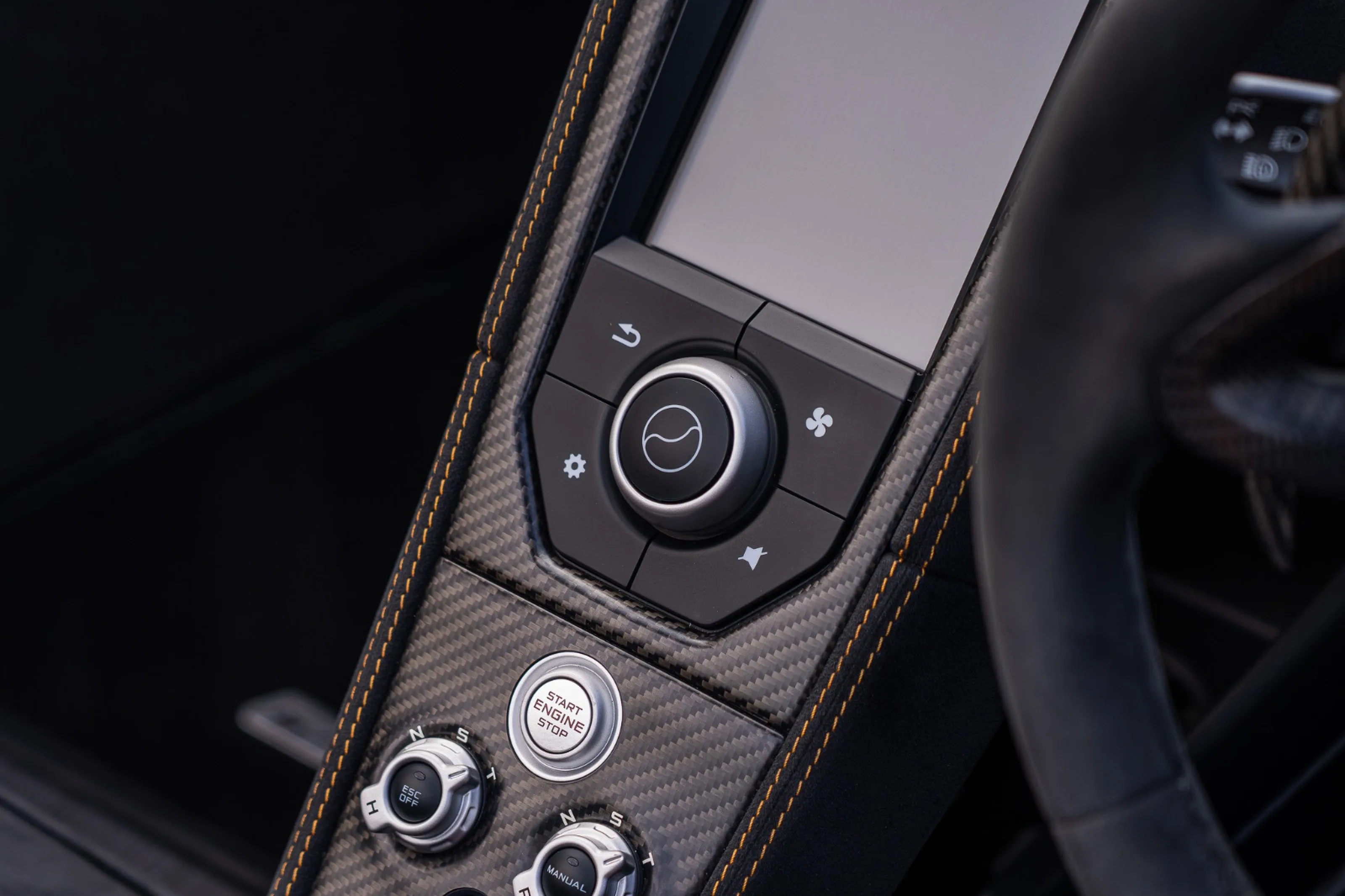 2016 McLaren 675LT Spider, 24/30