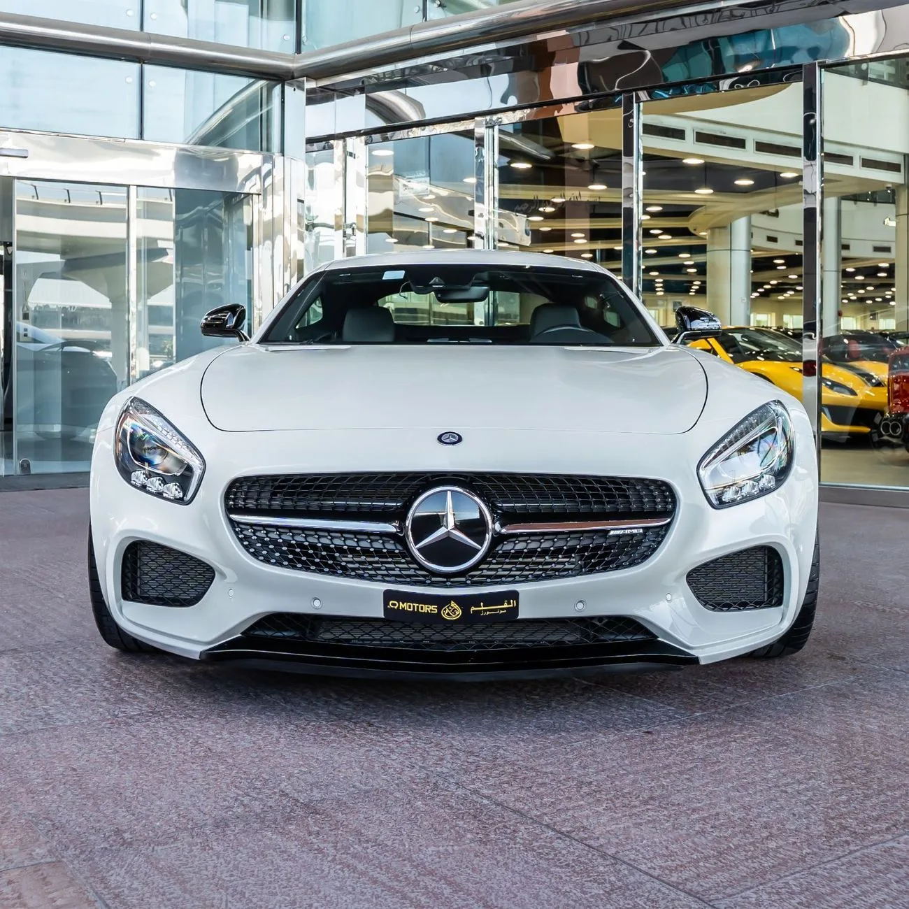 2016 Mercedes-AMG AMG GT 63 S proposée par un concessionnaire spécialisé à Dubai, Émirats arabes unis, photo 5 sur 14
