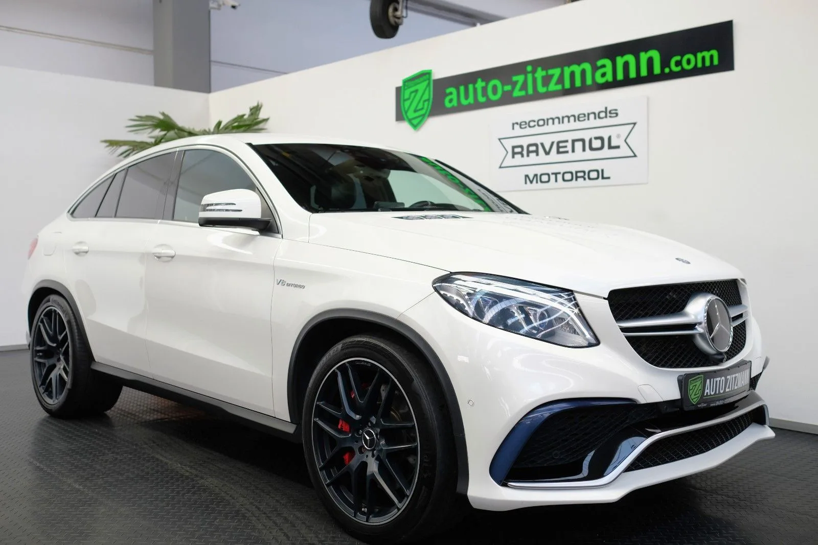 2016 Mercedes-AMG GLE 63 S Coupé angeboten von einem Supersportwagenhändler in Nürnberg, Deutschland, Hauptfoto