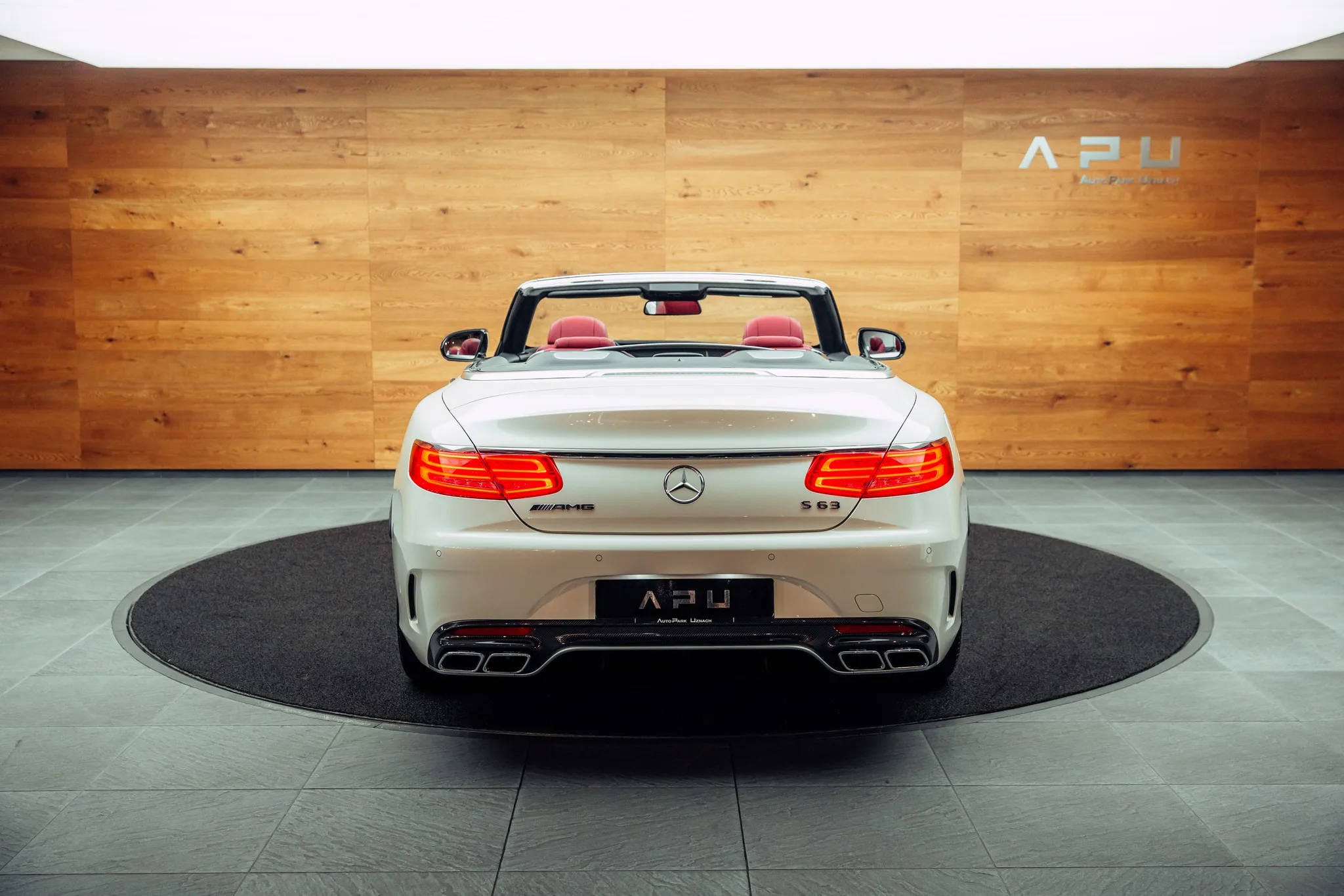 2016 Mercedes-AMG S 63 Cabriolet, 20/25