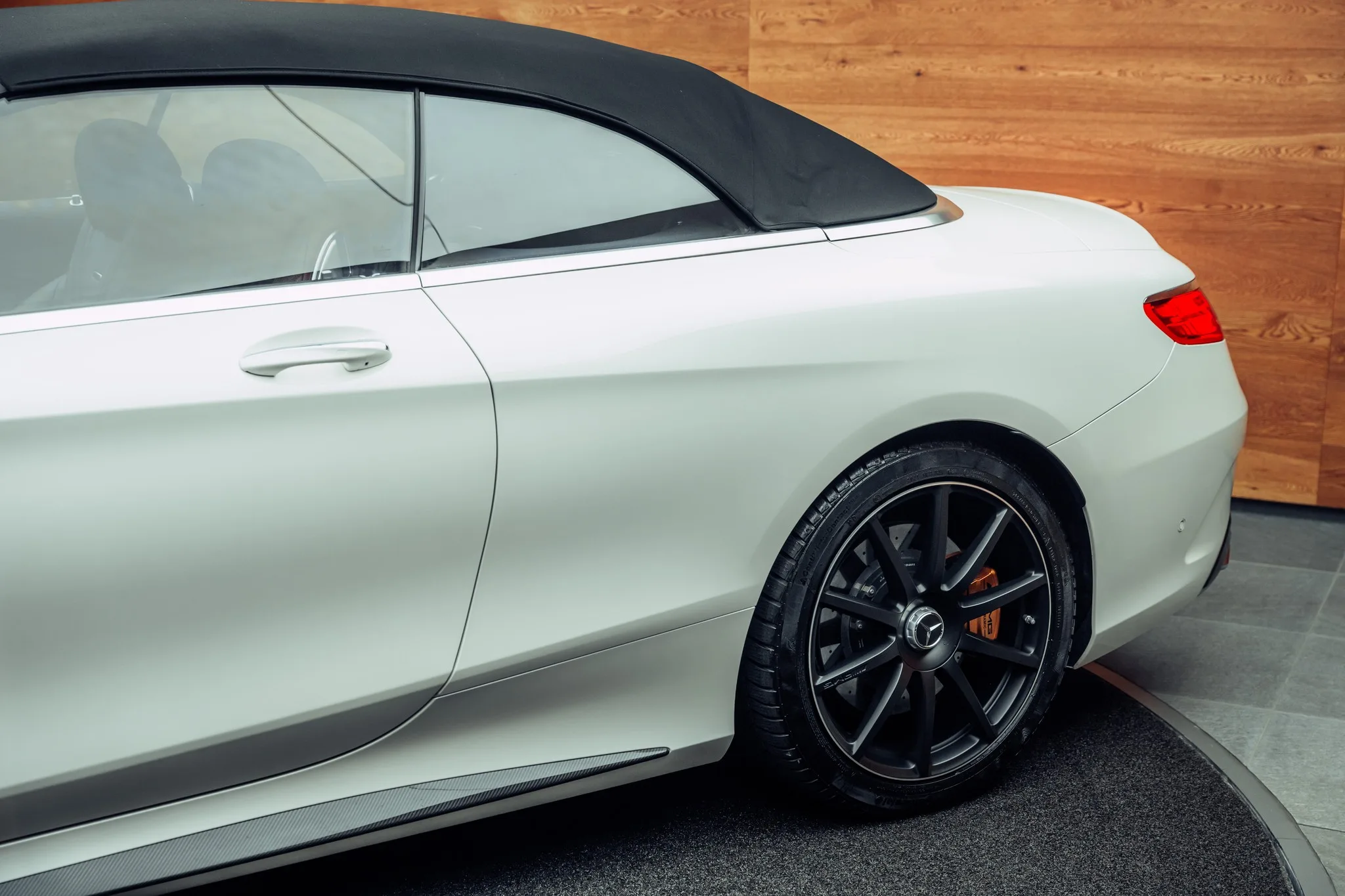 2016 Mercedes-AMG S 63 Cabriolet, 22/25