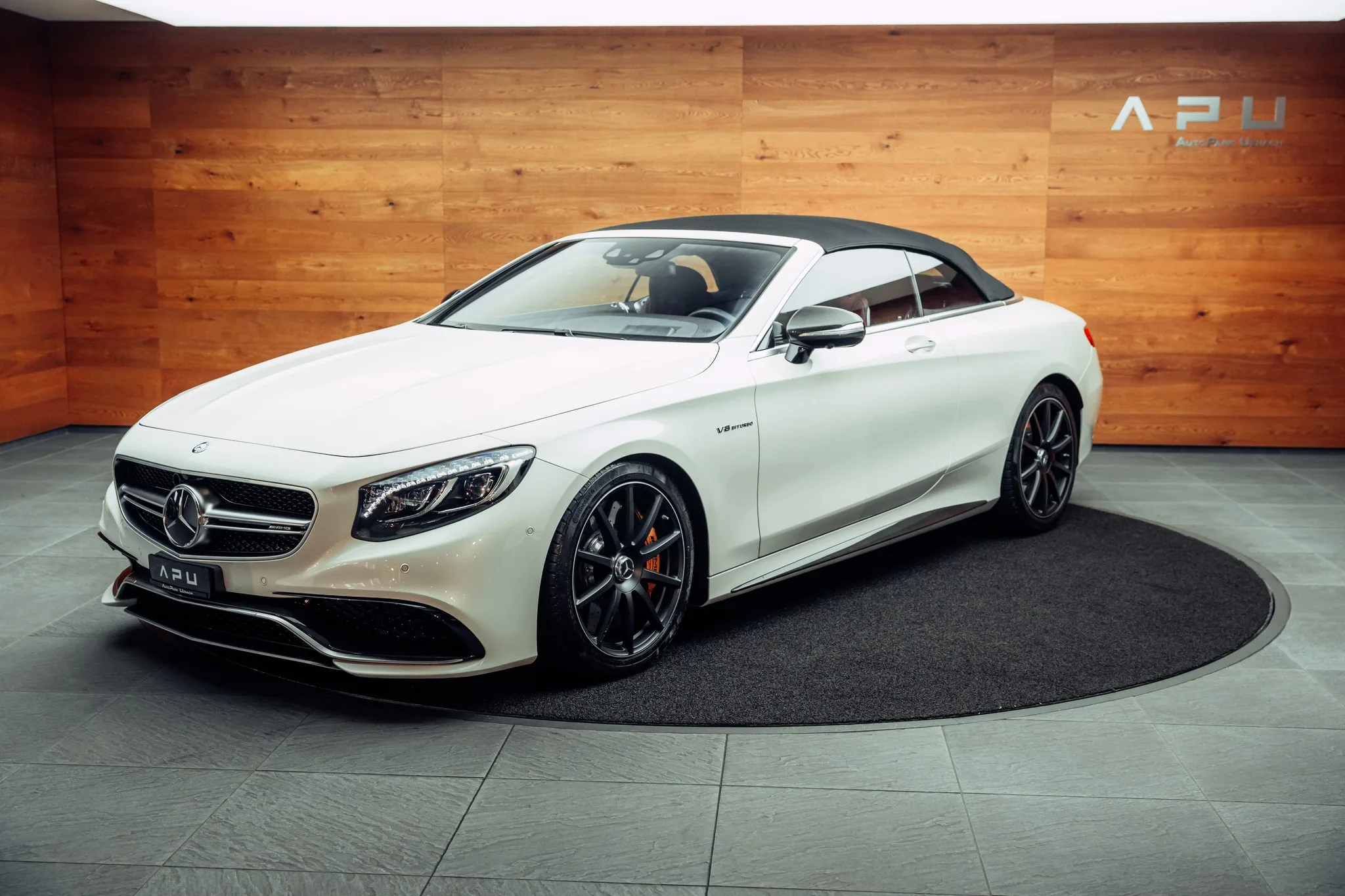 2016 Mercedes-AMG S 63 Cabriolet, 23/25