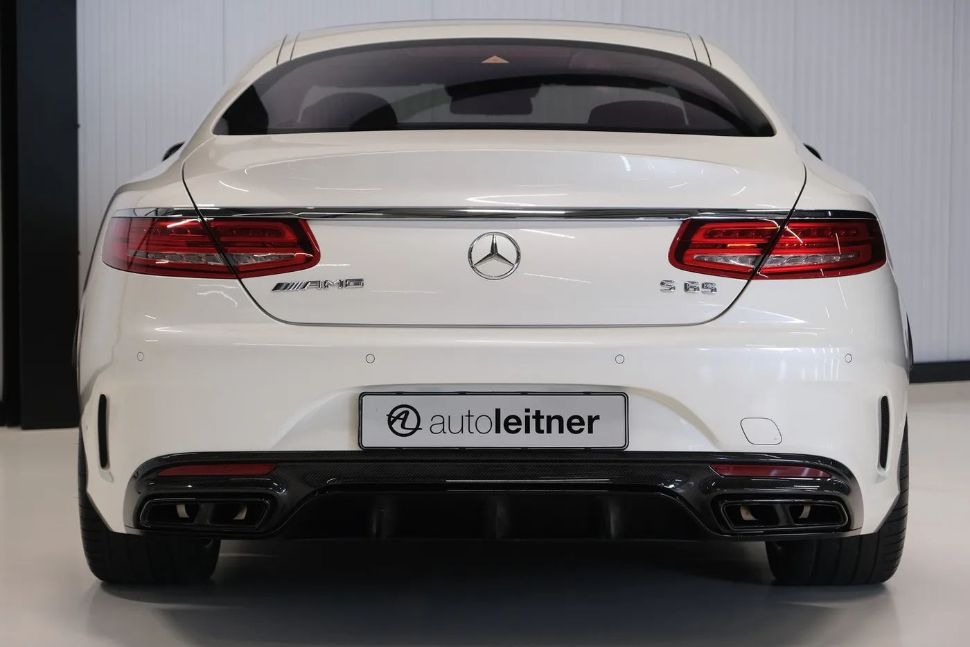 2016 Mercedes-AMG S 65 Coupé offered by a collector car dealer in Alkmaar, Netherlands, photo 13 of 15