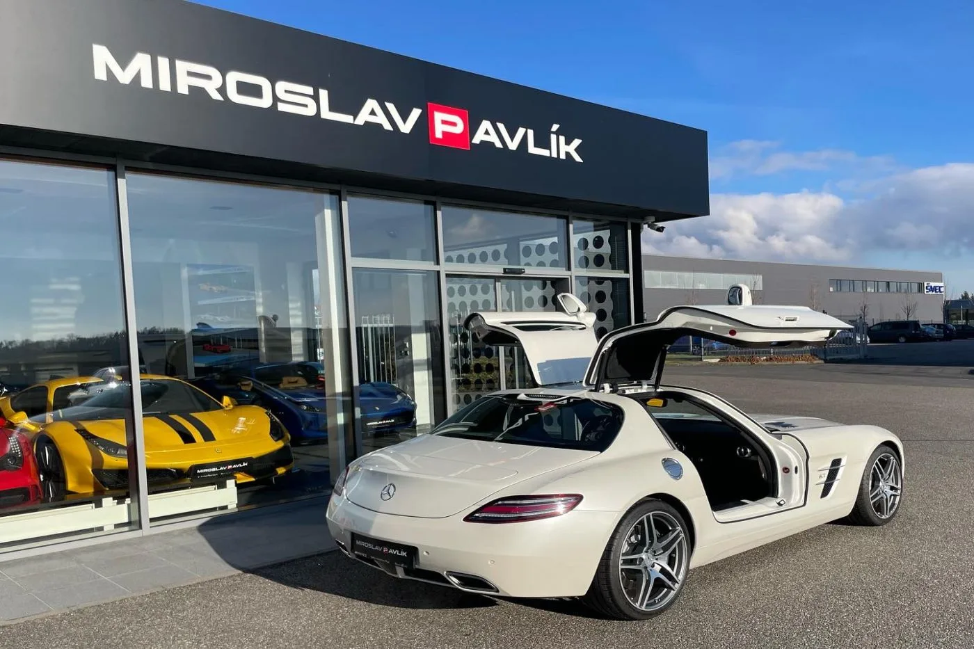 2016 Mercedes-AMG SLS 6.3 angeboten von einem Fachhändler in Písek, Tschechien, Foto 3 von 15