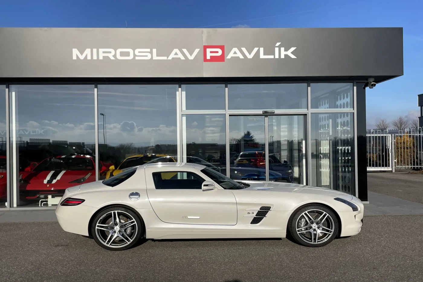 2016 Mercedes-AMG SLS 6.3 angeboten von einem Fachhändler in Písek, Tschechien, Foto 4 von 15