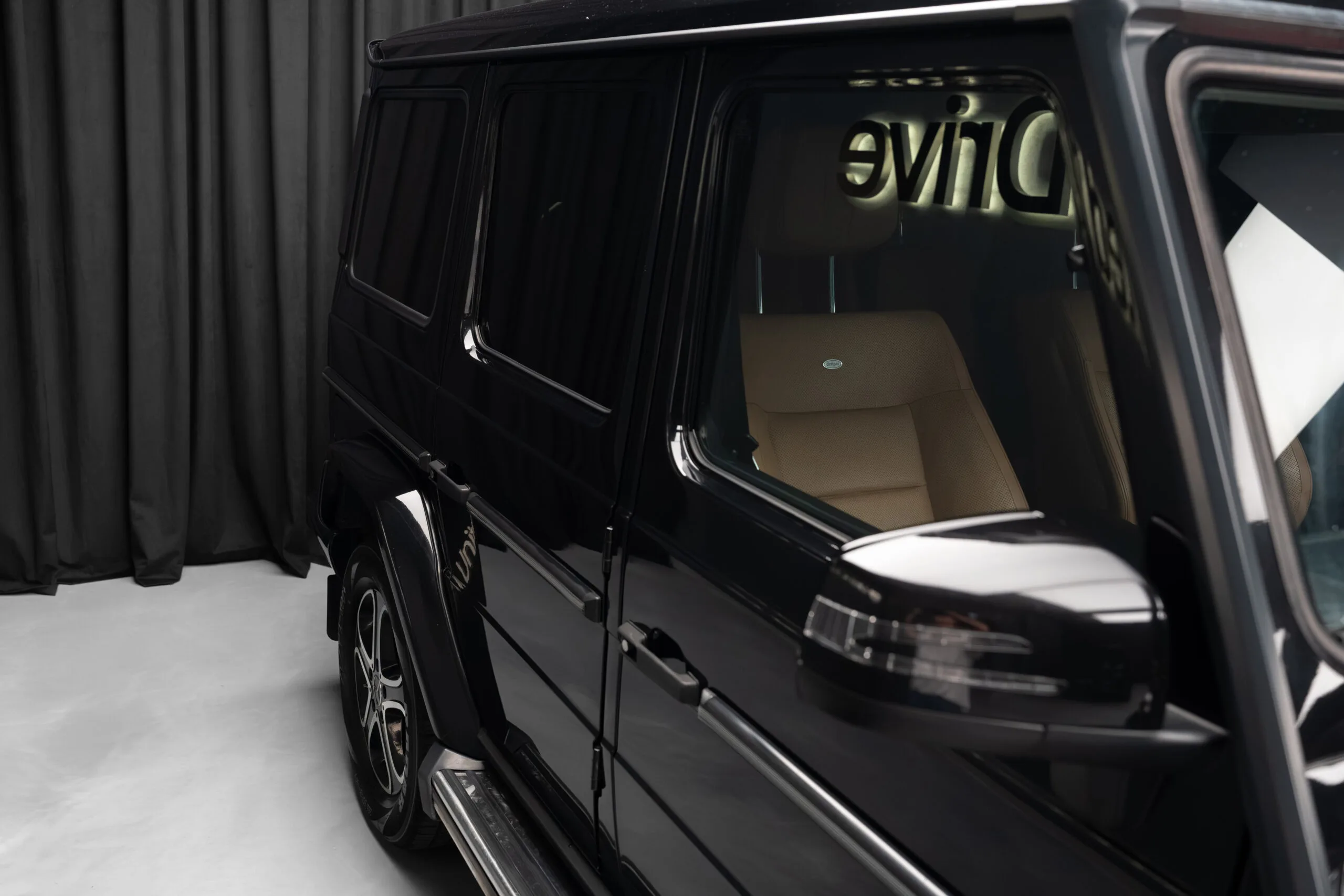 2016 Mercedes-Benz G 350 d, 4/30