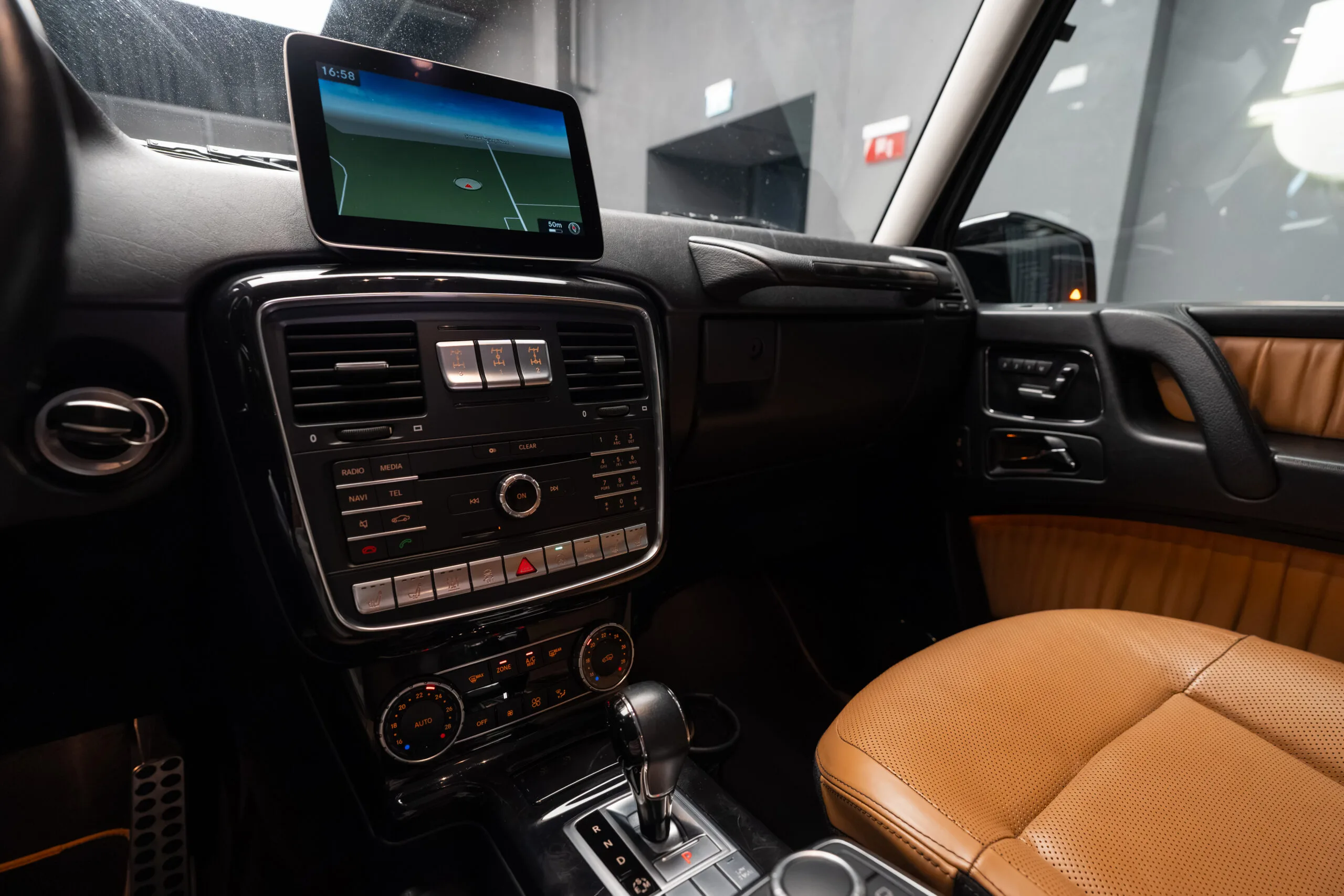 2016 Mercedes-Benz G 350 d, 20/30