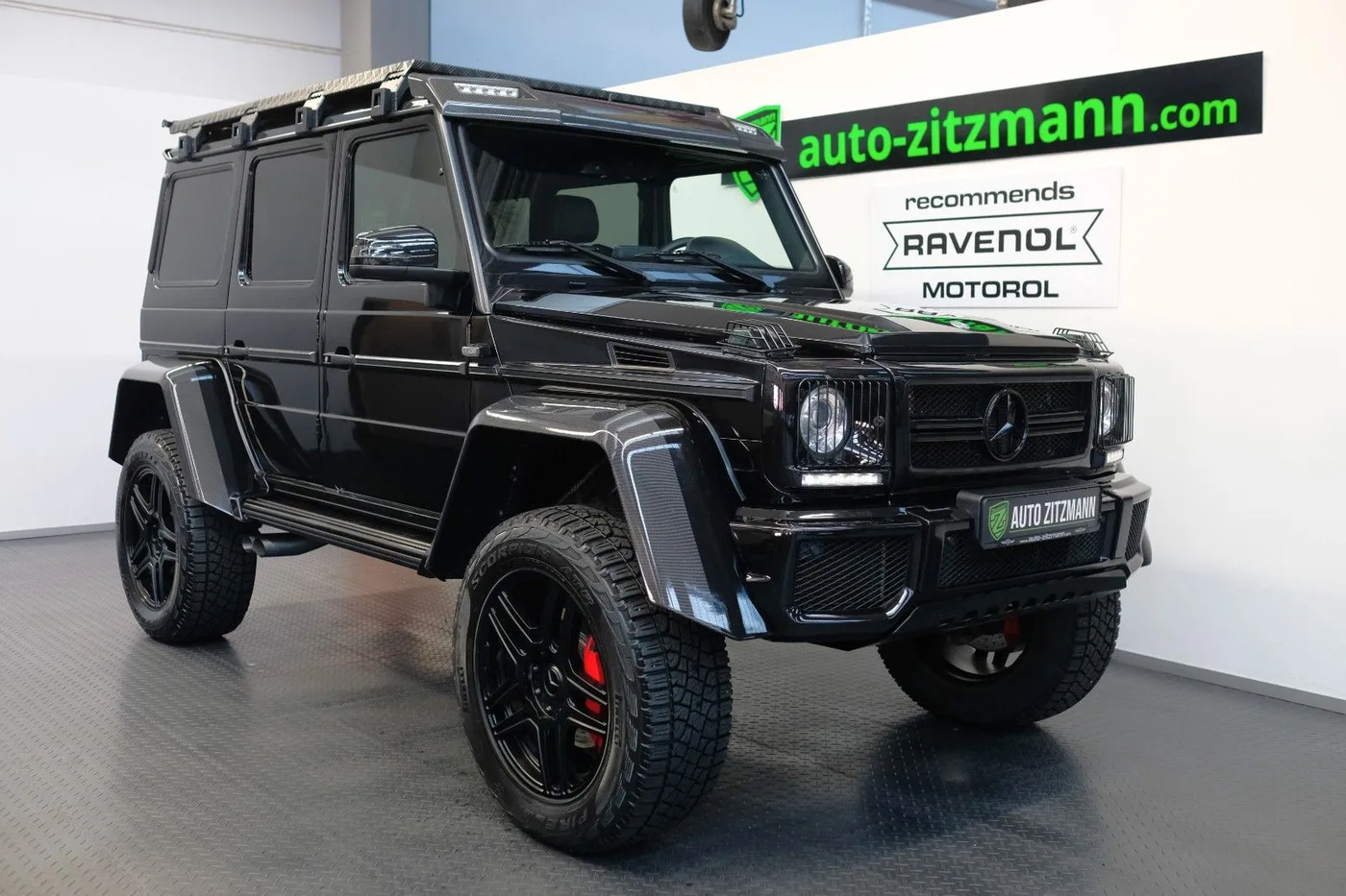 2016 Mercedes-Benz G 500 4x4² offered by a specialist dealer in Nuremberg, Germany, photo 3 of 15