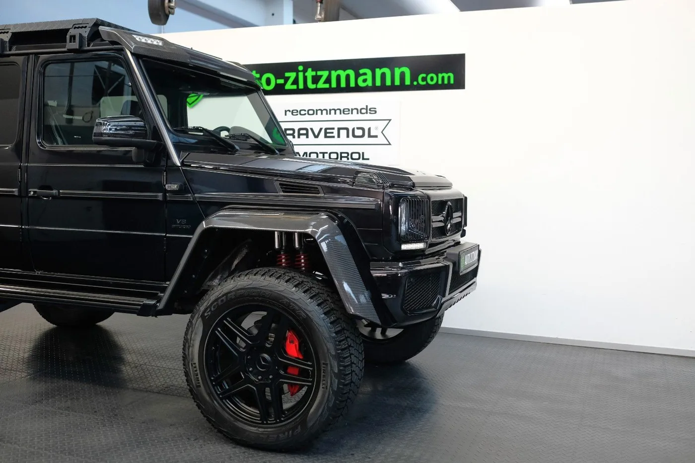 2016 Mercedes-Benz G 500 4x4² offered by a specialist dealer in Nuremberg, Germany, photo 5 of 15