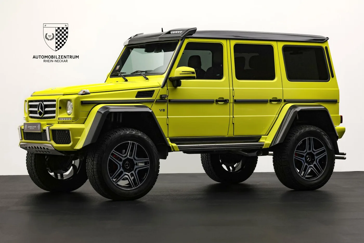 2016 Mercedes-Benz G 500 4x4² offered by a supercar dealer in Viernheim, Germany, photo 3 of 25