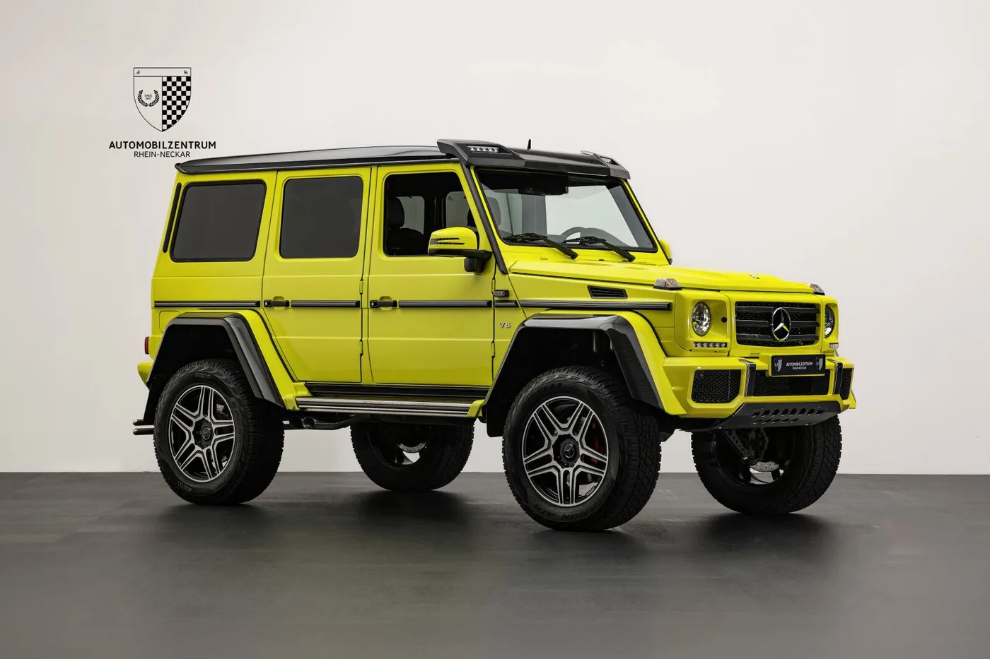 2016 Mercedes-Benz G 500 4x4² offered by a supercar dealer in Viernheim, Germany, photo 9 of 25