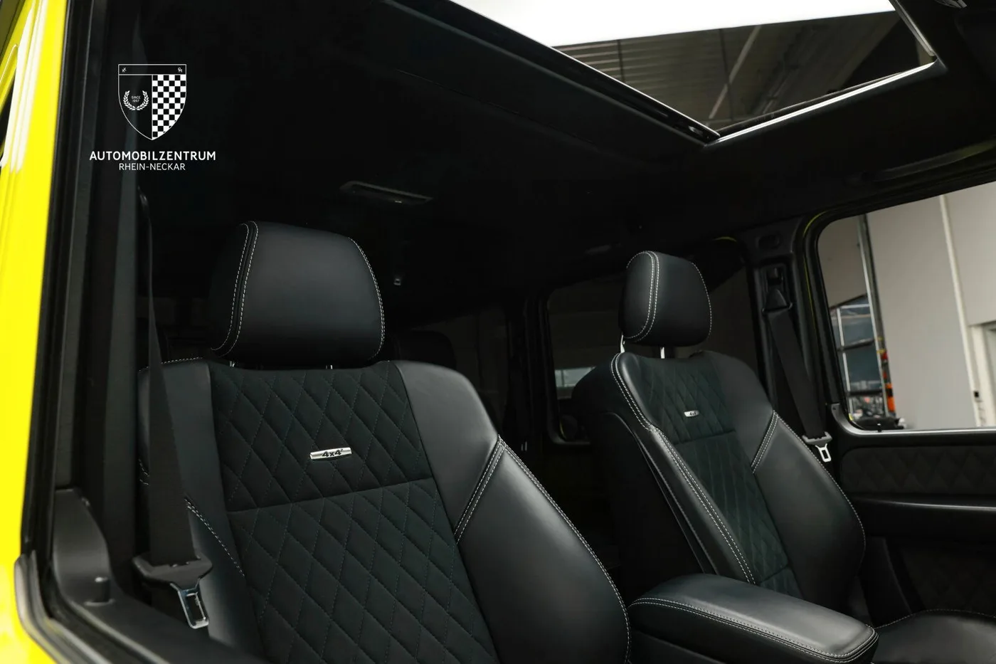 2016 Mercedes-Benz G 500 4x4² offered by a supercar dealer in Viernheim, Germany, photo 19 of 25