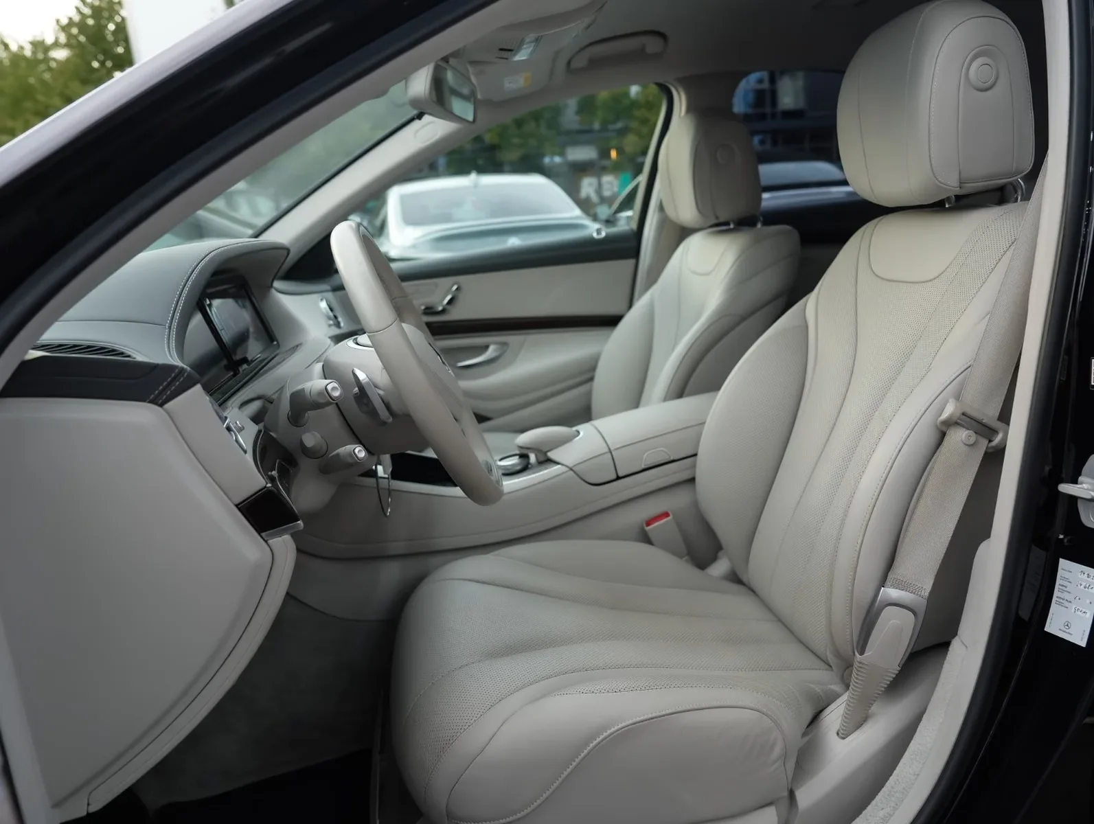 2016 Mercedes-Benz S 350 d, 10/27