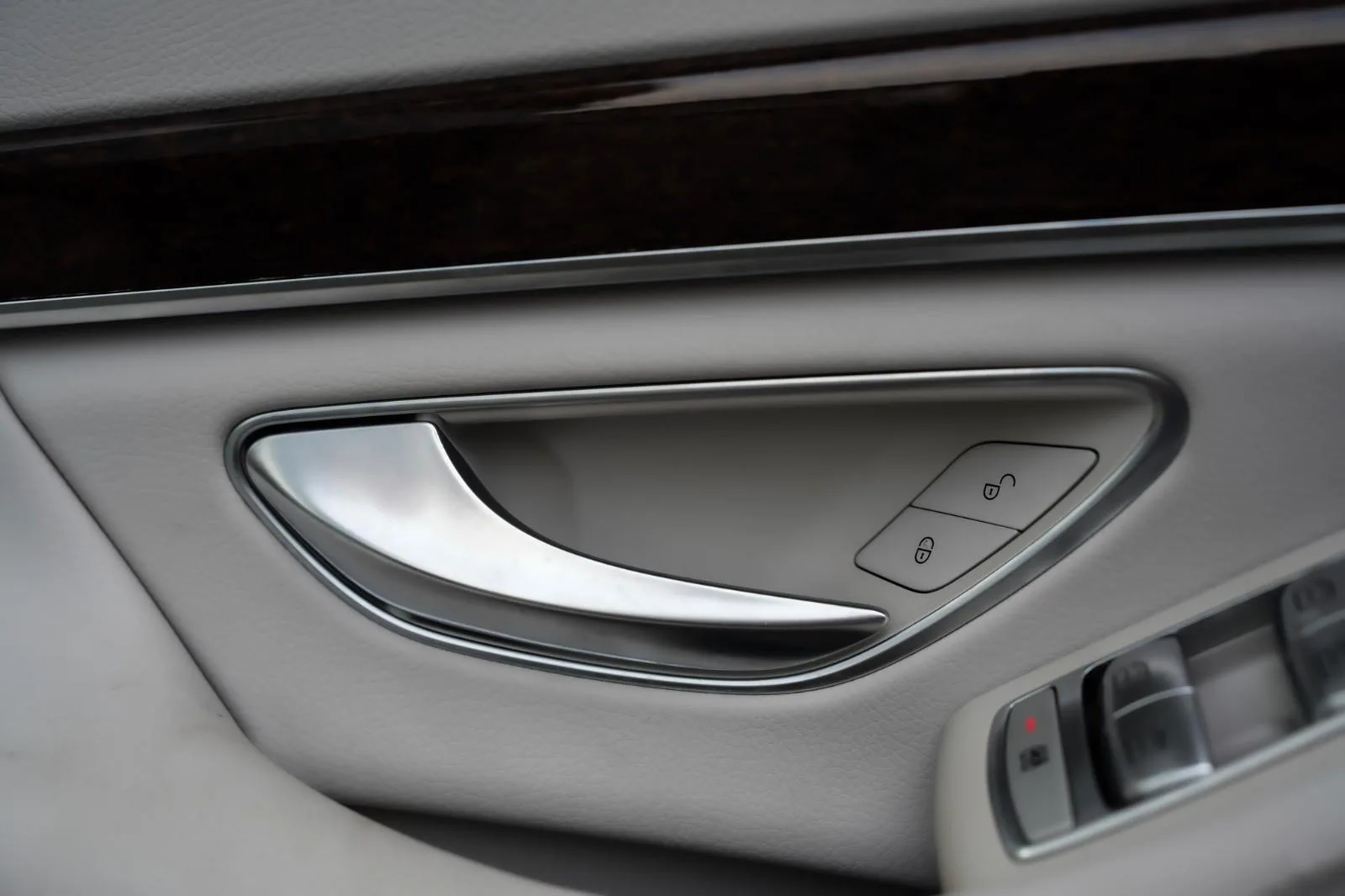 2016 Mercedes-Benz S 350 d, 25/27