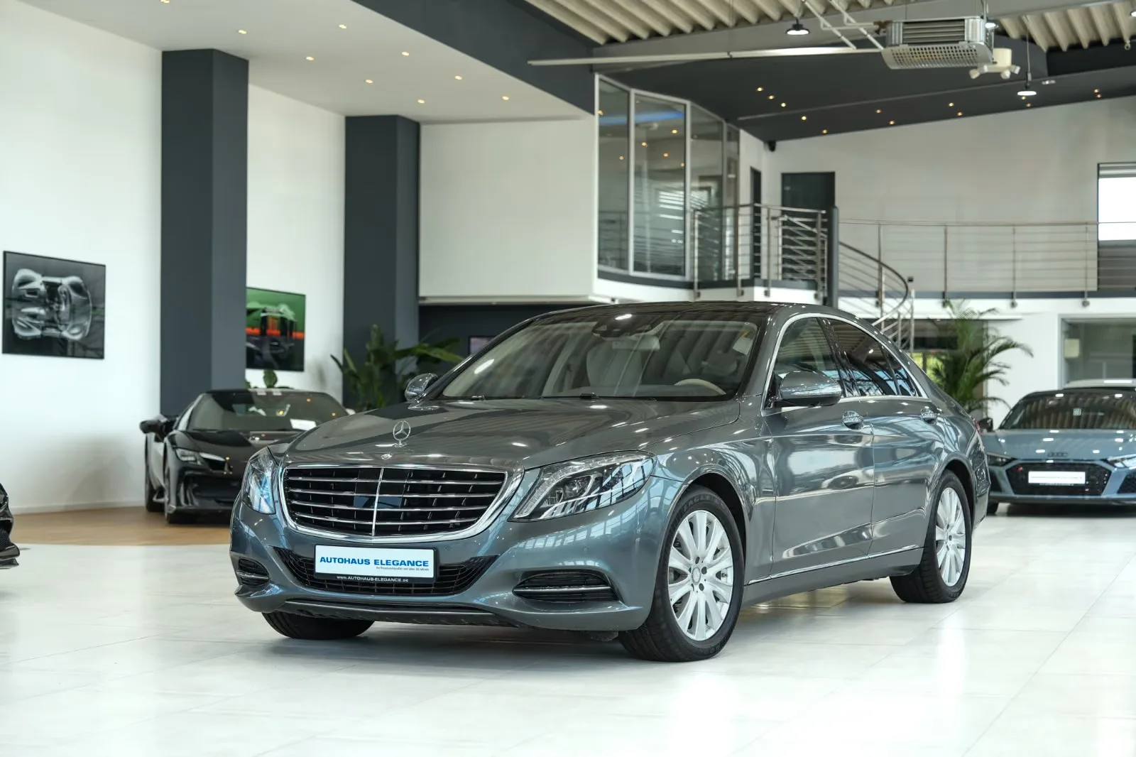 2016 Mercedes-Benz S 400 4MATIC angeboten von einem Fachhändler in Köln, Deutschland, Hauptfoto