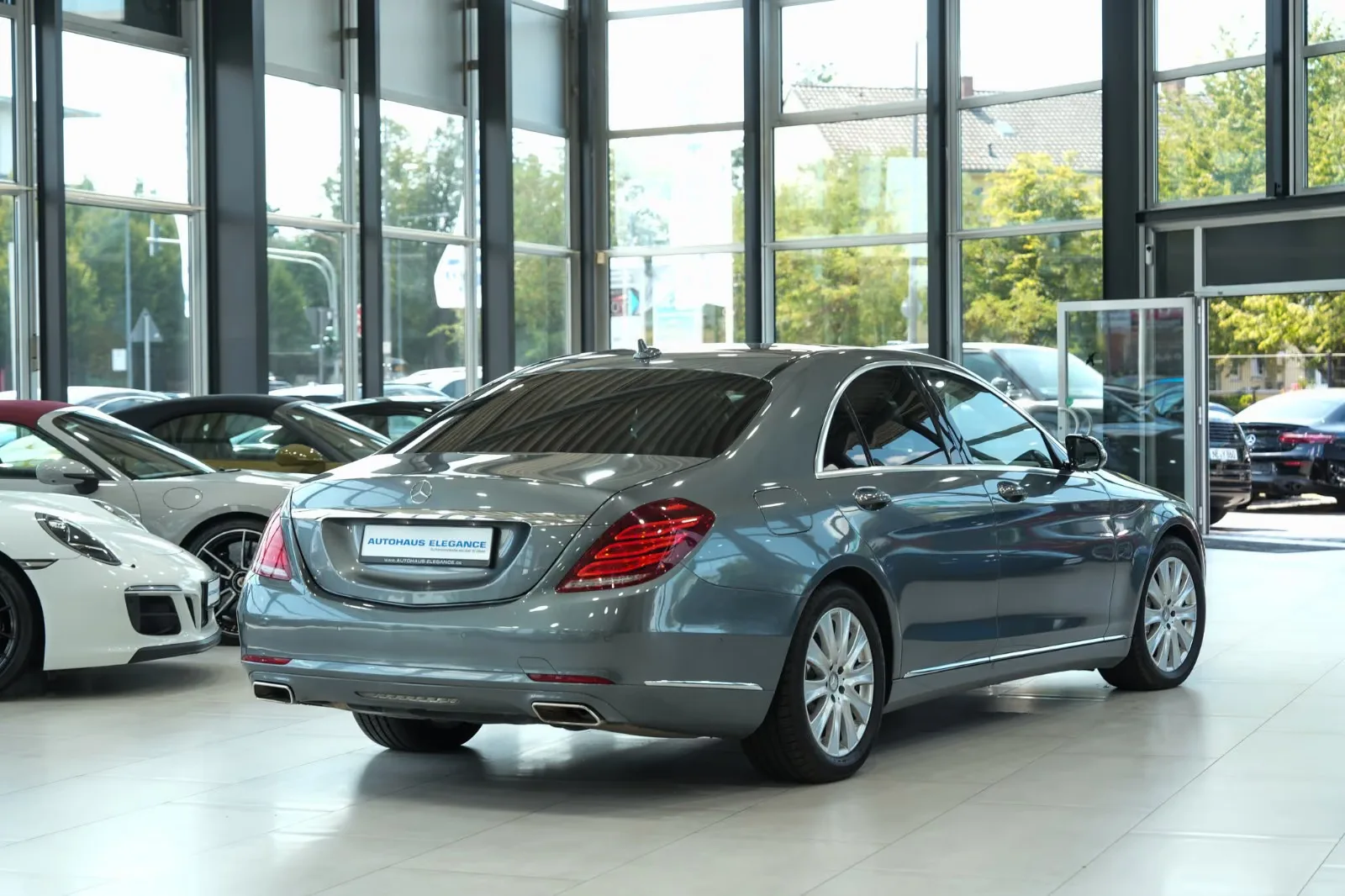 2016 Mercedes-Benz S 400 4MATIC, 2/27