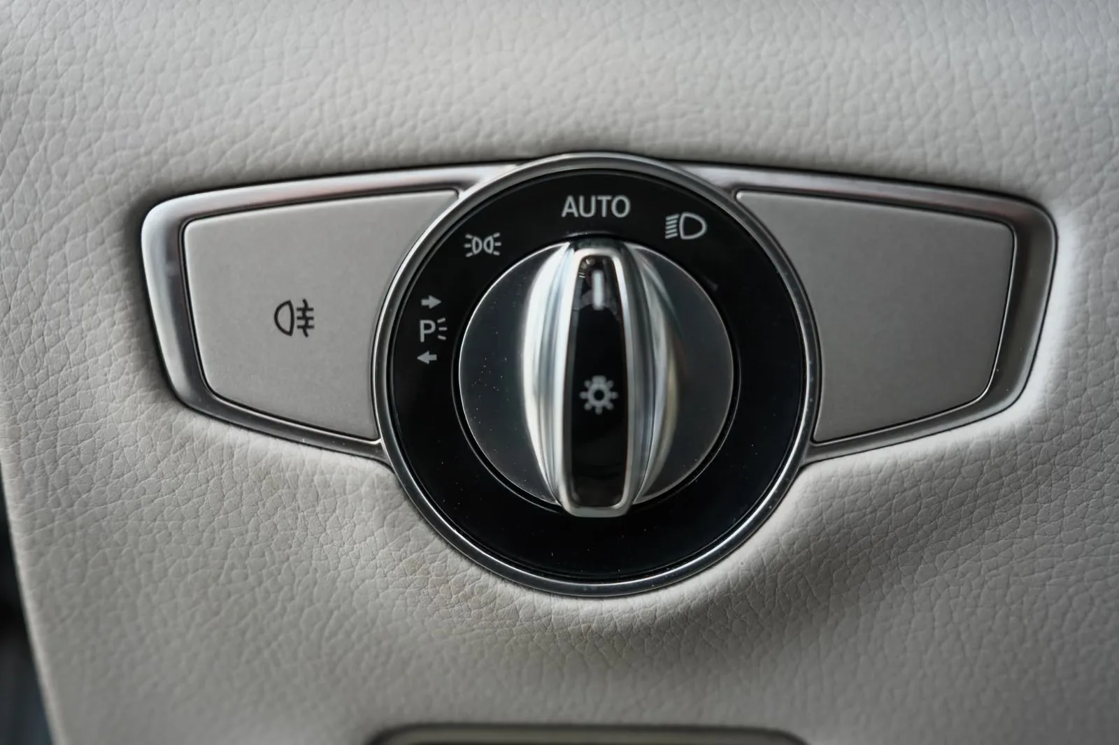 2016 Mercedes-Benz S 400 4MATIC, 26/27
