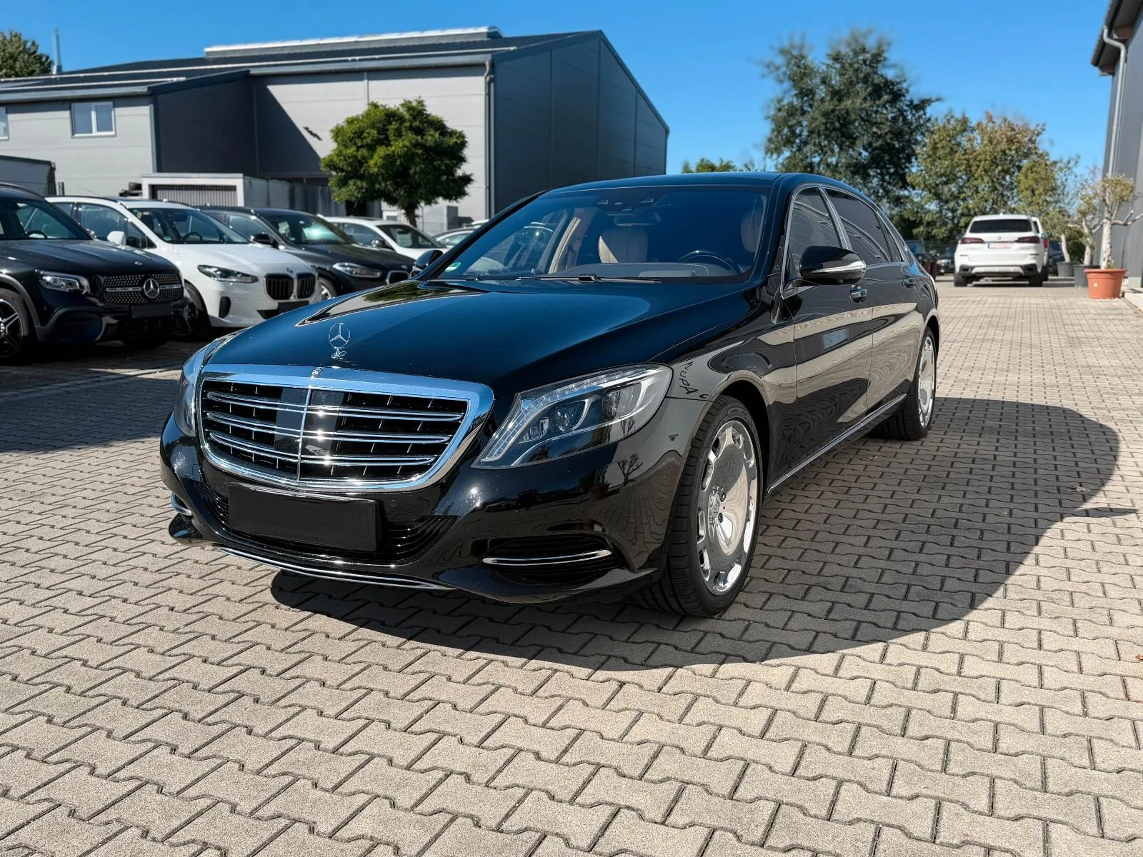 2016 Mercedes-Maybach S 500 4MATIC, 8/30