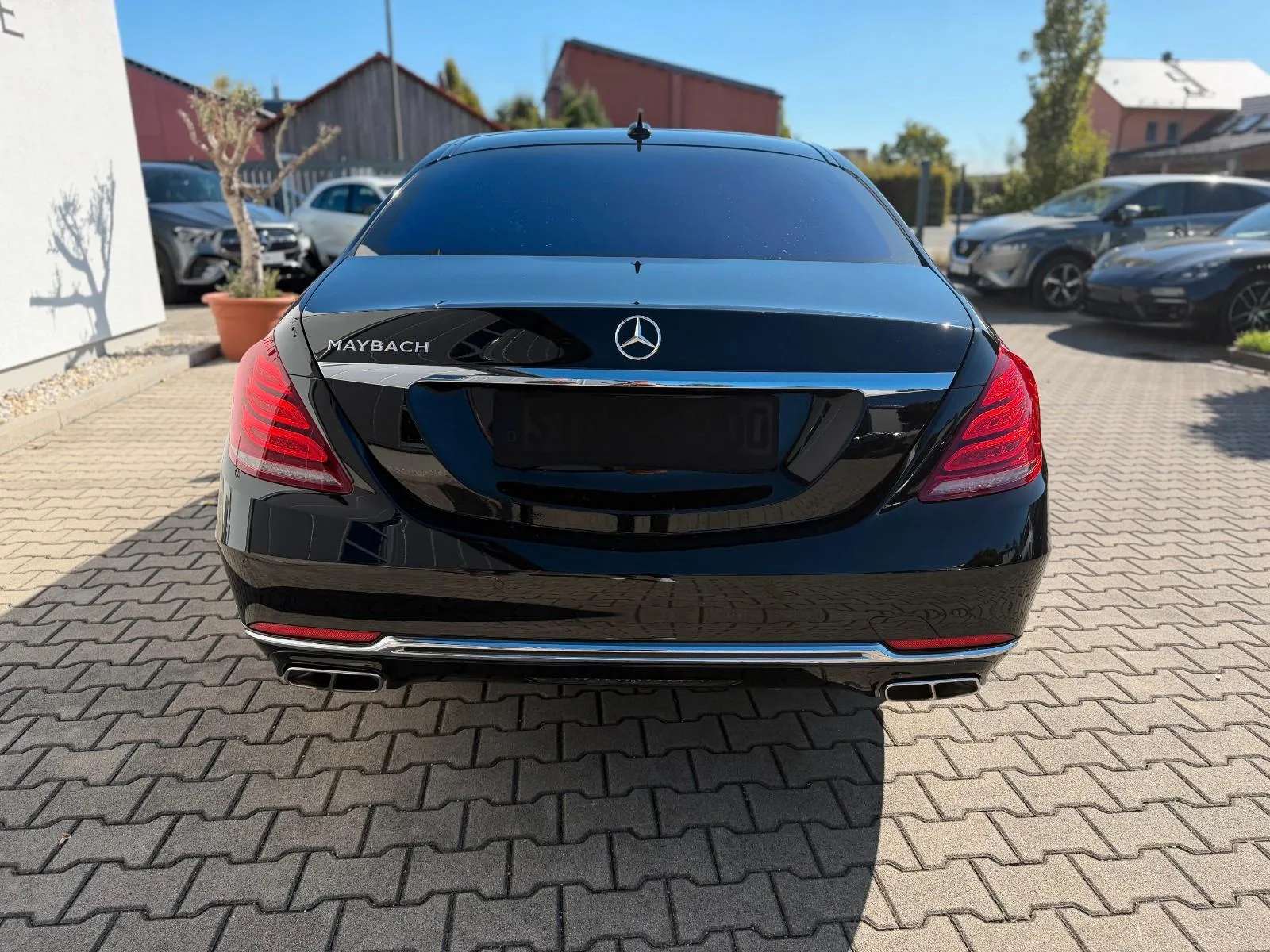 2016 Mercedes-Maybach S 500 4MATIC, 14/30