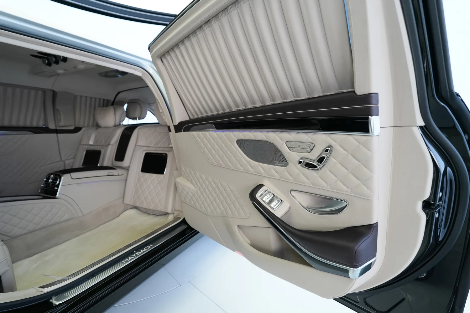 2016 Mercedes-Maybach S 600, 9/13