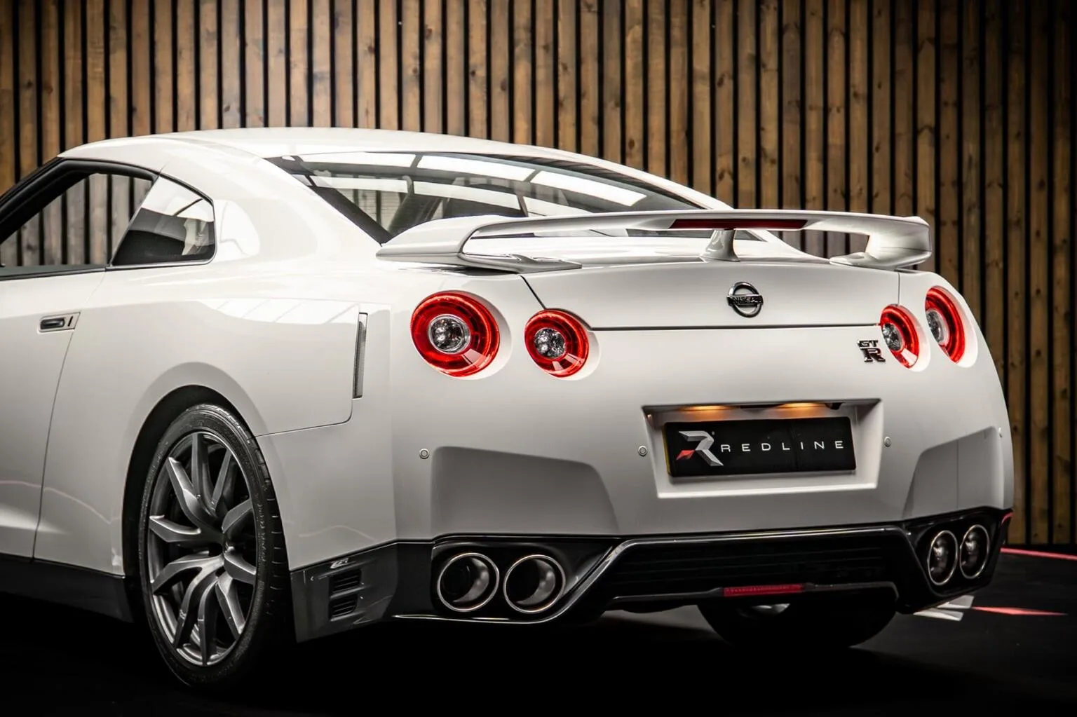 2016 Nissan GT-R, 19/30